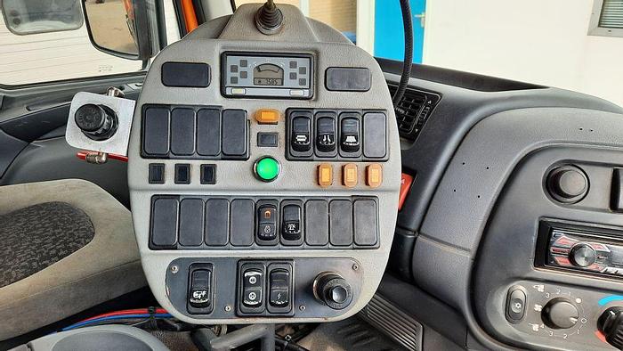 Gebruikt 2007 DAF - JOHNSTON FA LF45G12