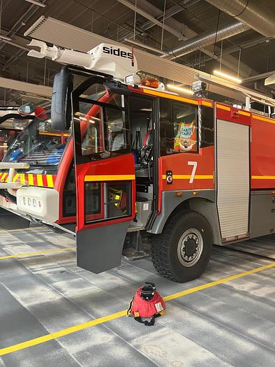 D'occasion 2014 Fire truck SIDES - AirBusinessGSE