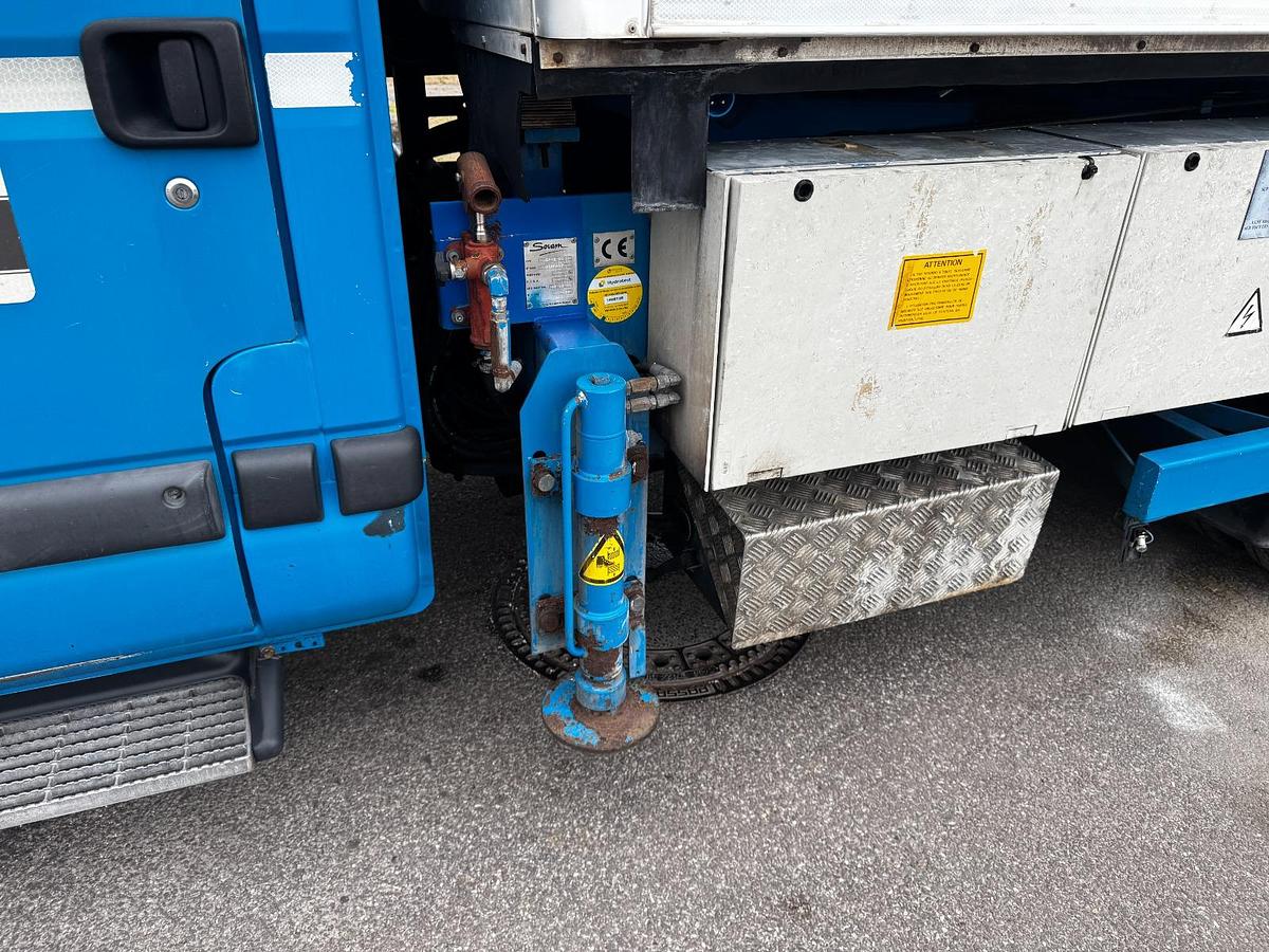 D'occasion 2001 SOVAM CT15 RENAULT MIDLINER