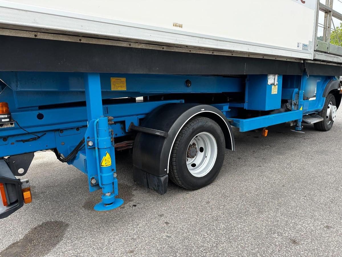 D'occasion 2001 SOVAM CT15 RENAULT MIDLINER