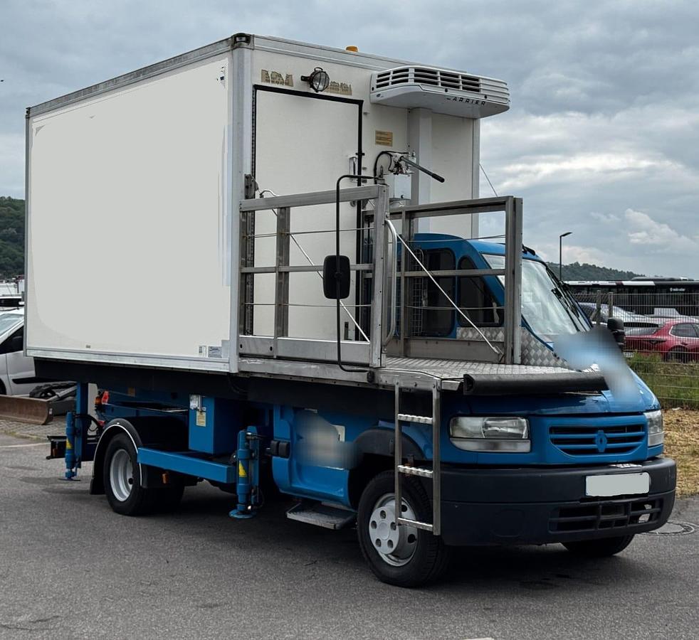 D'occasion 2001 SOVAM CT15 RENAULT MIDLINER