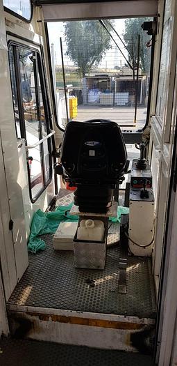 Used 1998 Ambulift AVIOGEI Ambulift E747 (Half Cab)