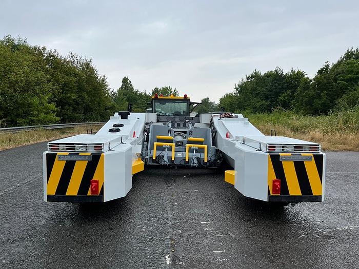 D'occasion 2001 Douglas TBL400