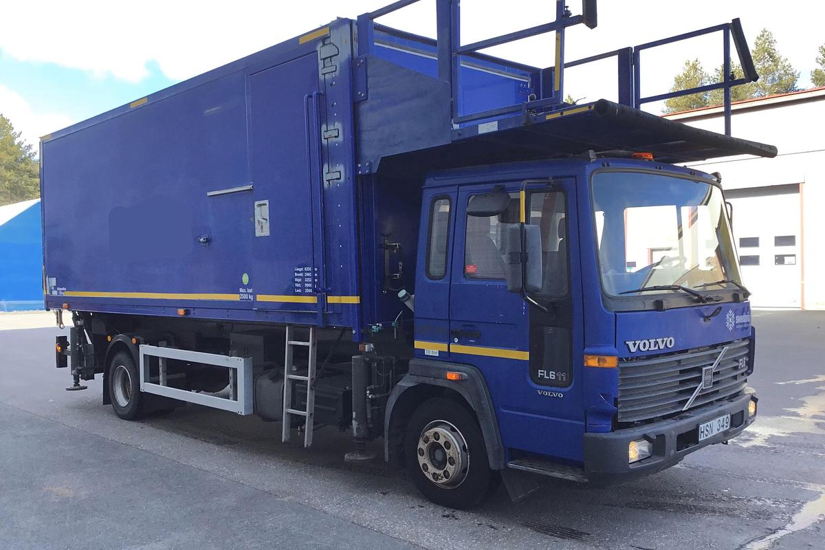 D'occasion 1999 Trepel Catering Truck