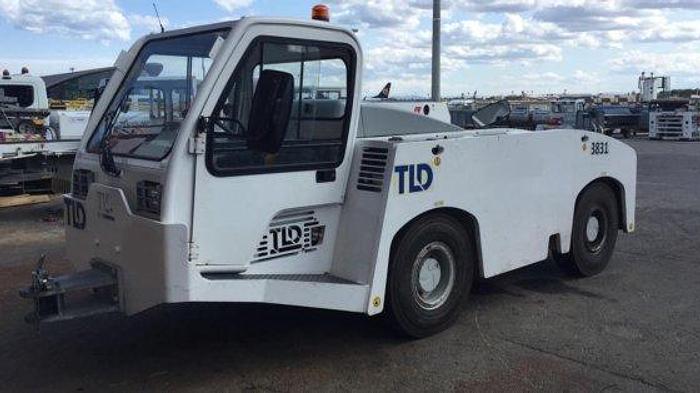 Used 2005 Pushback tractor TLD TMX150-9