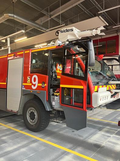D'occasion 2014 Fire truck SIDES - AirBusinessGSE