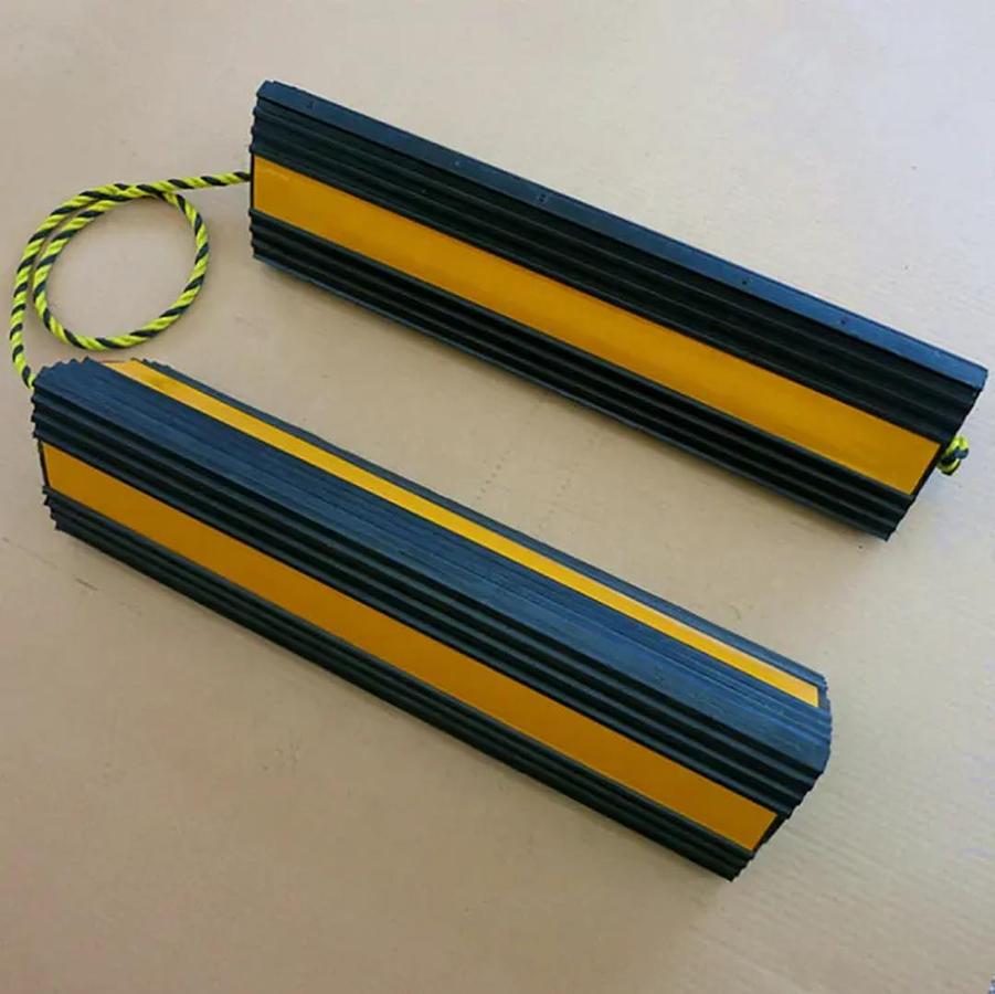 D'occasion 2026 ABG - AirBusiness GSE Chocks