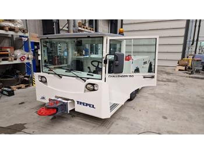 2015 Pushback tractor TREPEL Challenger 150