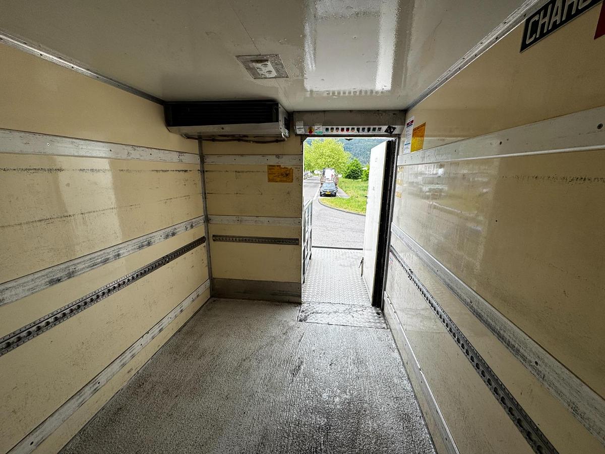 D'occasion 2001 SOVAM CT15 RENAULT MIDLINER