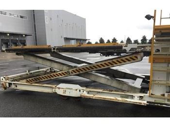 Used 2005 Aircraft cargo loader Lower Deck FMC Commander 15 Wide