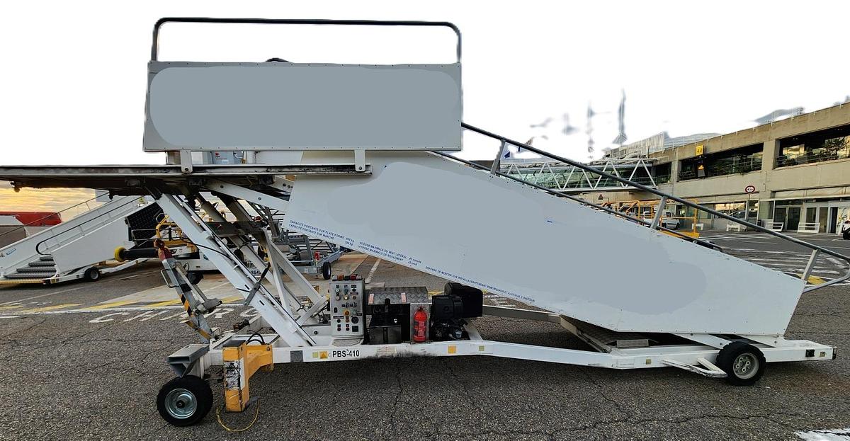 D'occasion FEMISA VM NEW GROUND SUPPORT EQUIPMENT