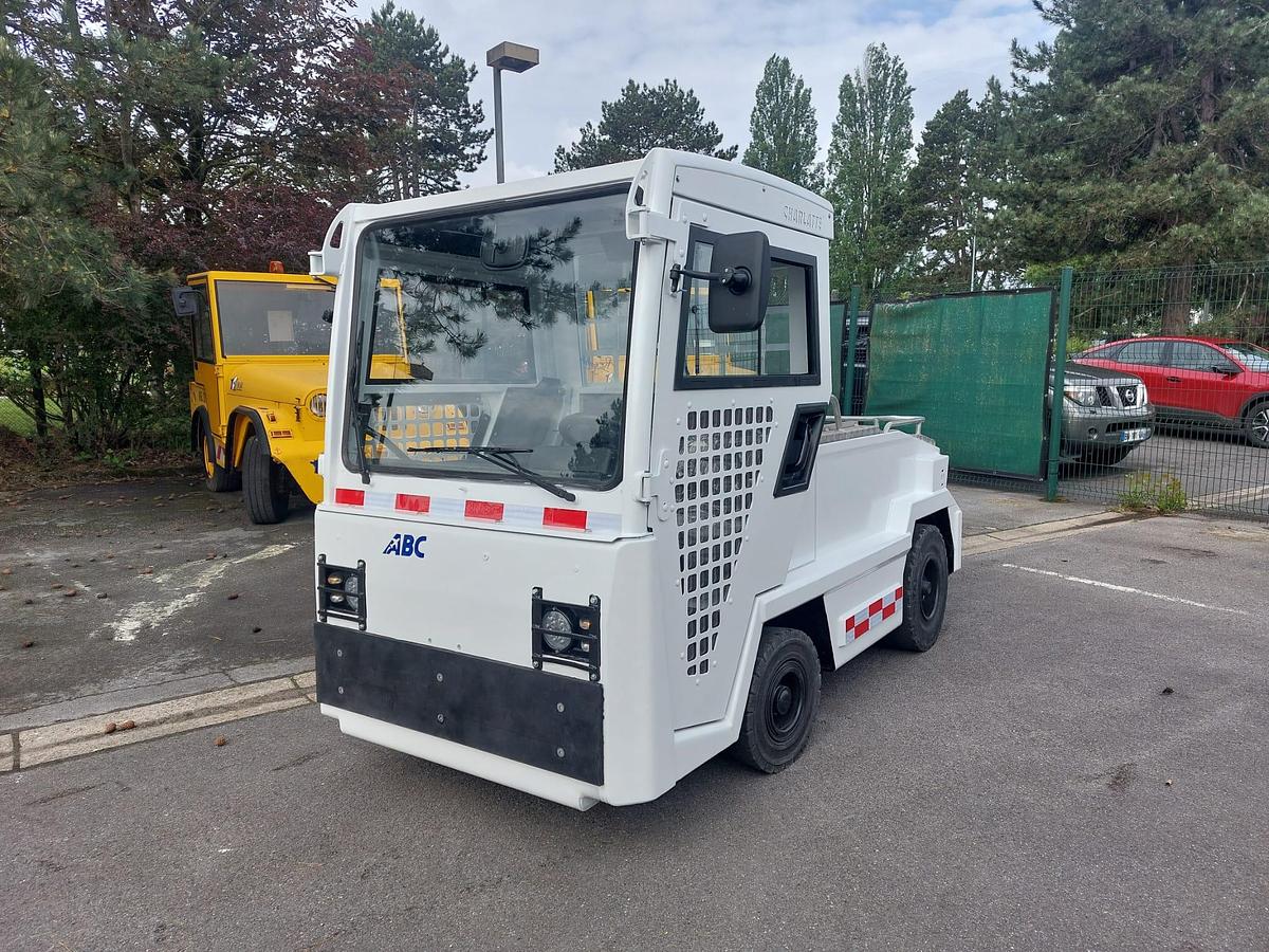 D'occasion Tracteur à bagages Charlatte TE135