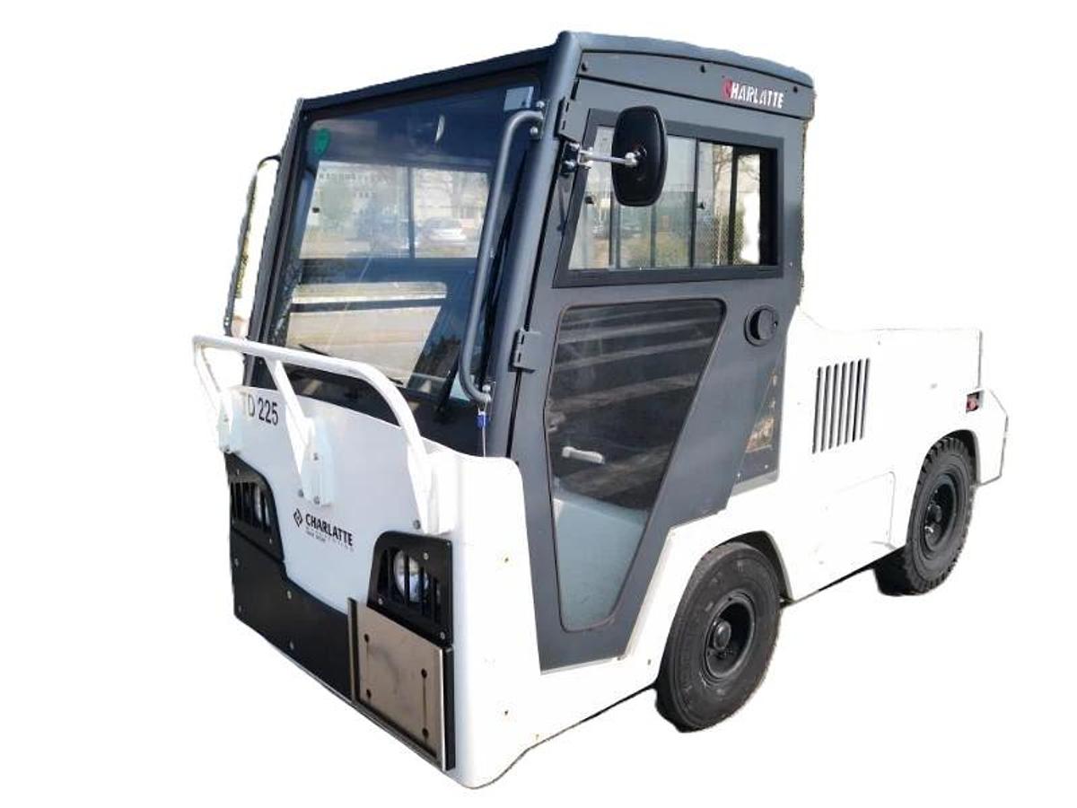 D'occasion 2010 CHARLATTE TD225