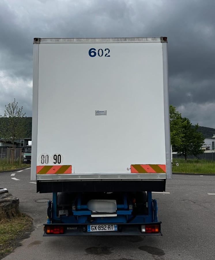 D'occasion 2001 SOVAM CT15 RENAULT MIDLINER