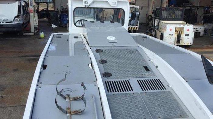 Used 2005 Pushback tractor TLD TMX150-9