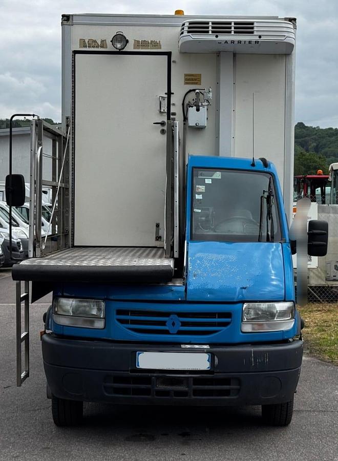 D'occasion 2001 SOVAM CT15 RENAULT MIDLINER