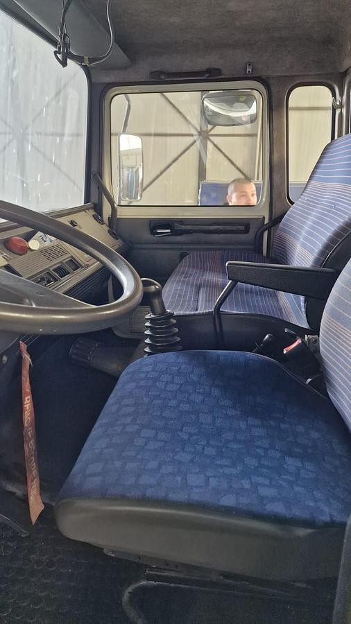 D'occasion 1990 SOVAM Renault Water truck