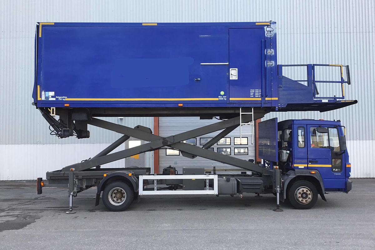 D'occasion 1999 Trepel Catering Truck