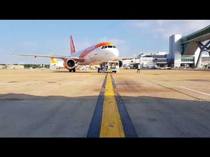 Used Pushback tractor TLD Towbarless Pushback TPX 100 E