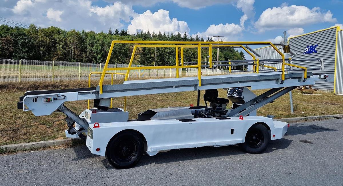 D'occasion Tapis à bagages TLD Beltloader NBL