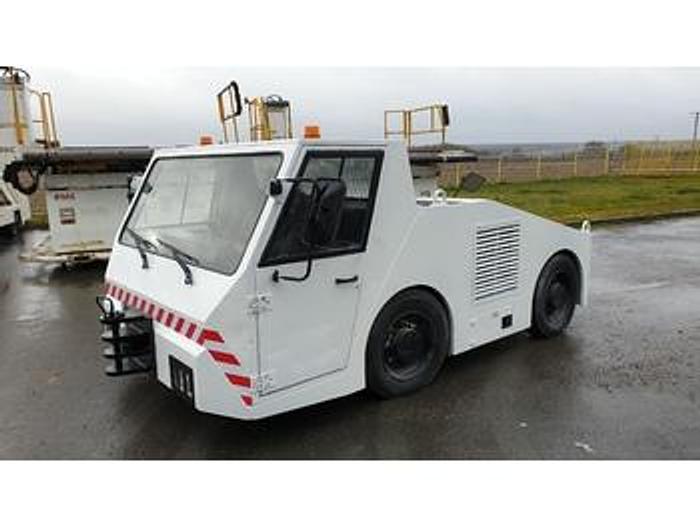Refurbished 2003 Pushback tractor SOVAM K100