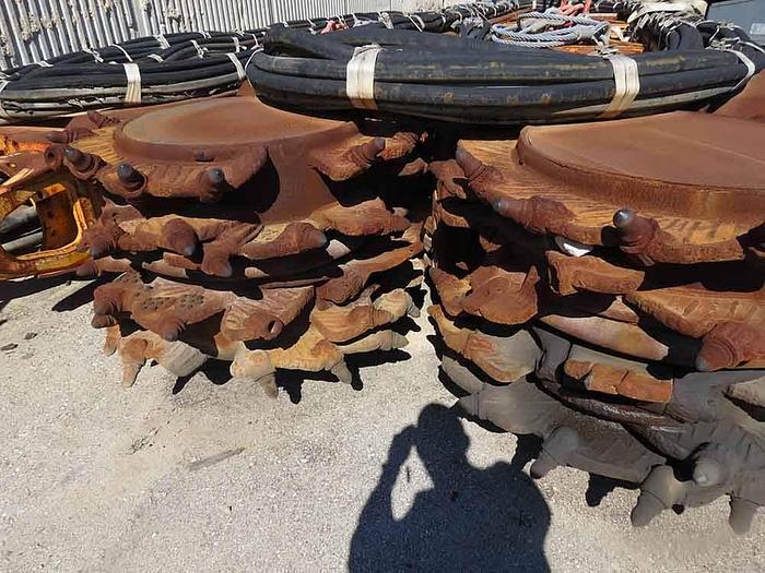 Used 2011 LIEBHERR HS885HD + BAUER CUTTER - 38 METERS