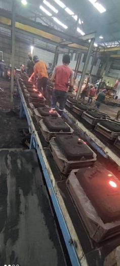 Usado LINEA AUTOMATICA PARA MANIPULACION DE MOLDES KISSMATIC