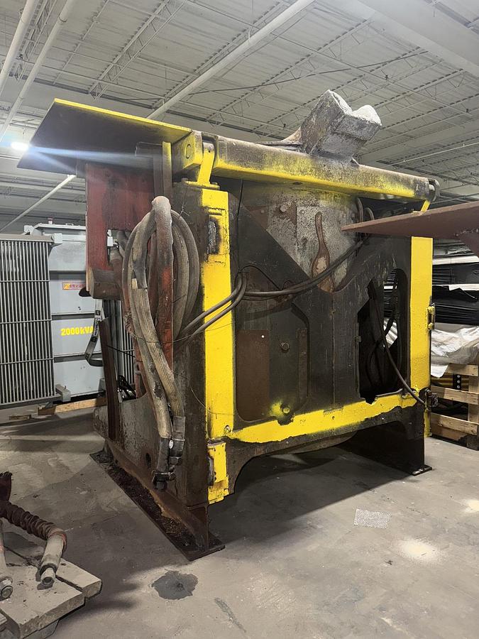 Usado Inductotherm VIP Power Trak  750 Kw - 1200 Hz - 1500 kilos