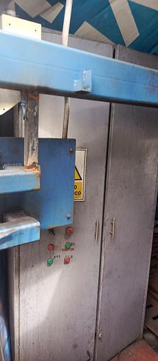 Usado LINEA AUTOMATICA PARA MANIPULACION DE MOLDES KISSMATIC