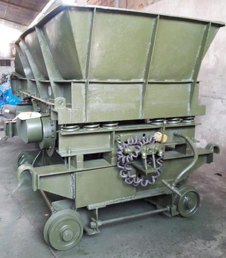 Usado Alimentador Vibratorio de Chatarra