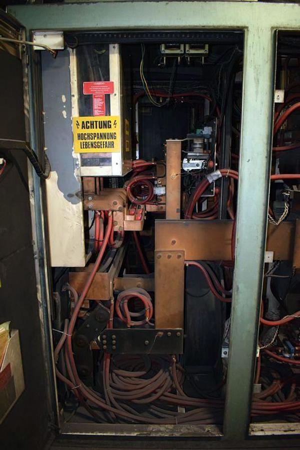 Usado Inductotherm Dual Trak VIP 1500 CR