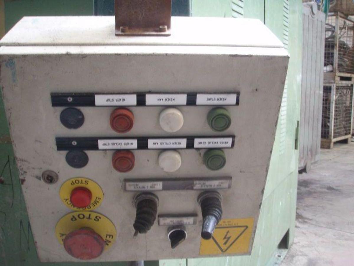 Usado Mezcladores de Arena de Brazo Articulado de Segunda Mano