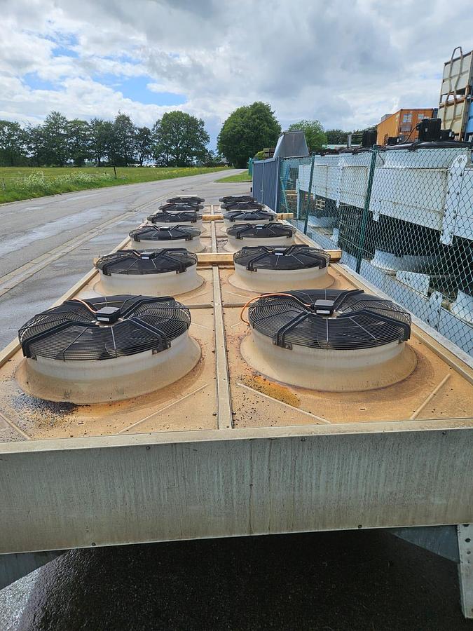 Usado Inductotherm Dual Trak VIP 1500 CR