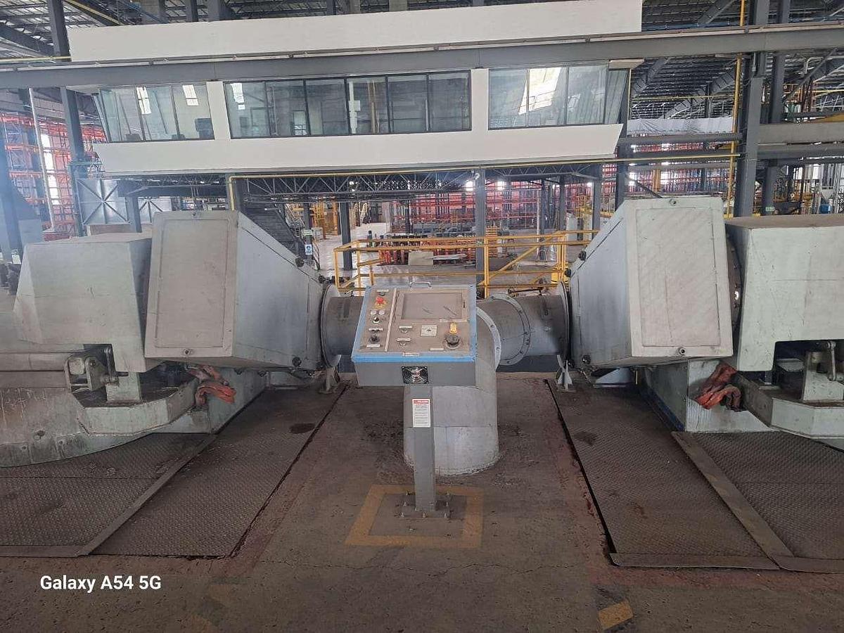 Usado Inductotherm VIP Power Trak 2500 kilos  Ultimo Modelo