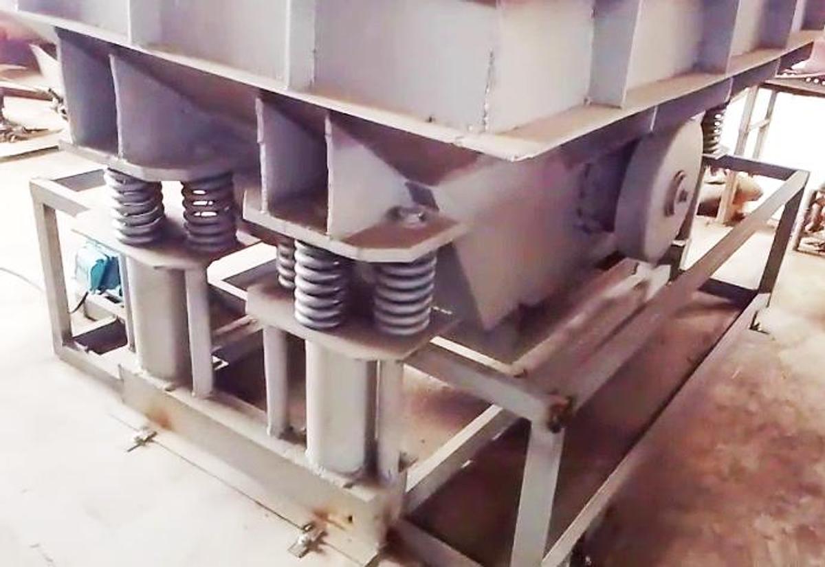 Reacondicionado Shakeout Desks Foundry Machinery