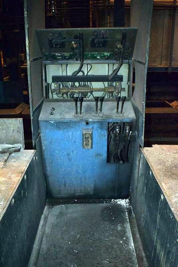 Usado Inductotherm Dual Trak VIP 1500 CR