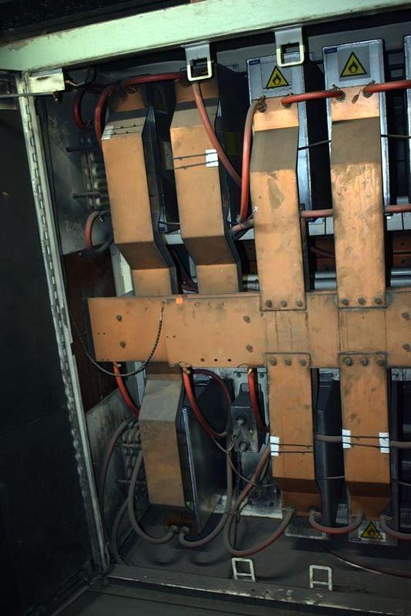 Usado Inductotherm Dual Trak VIP 1500 CR