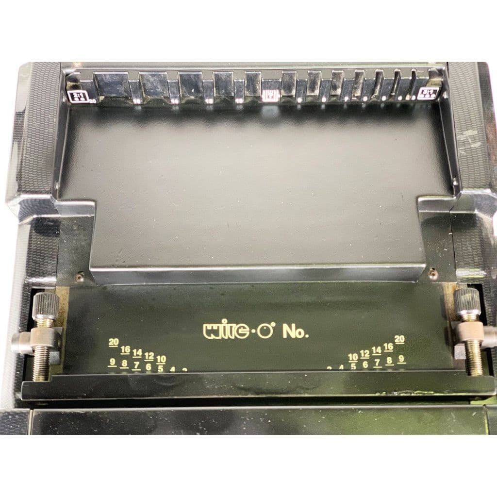 Used Pre-owned James Burn PB3000 Heavy-Duty Binding Machine Punch & Closer