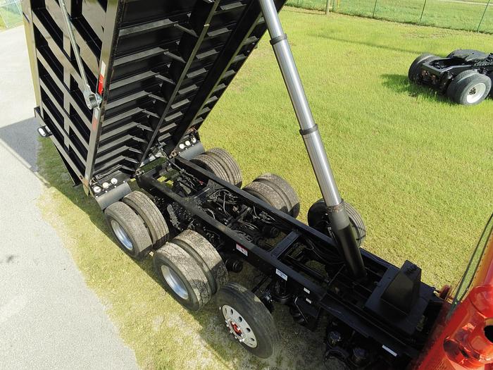 Used 2006 PETERBILT 357