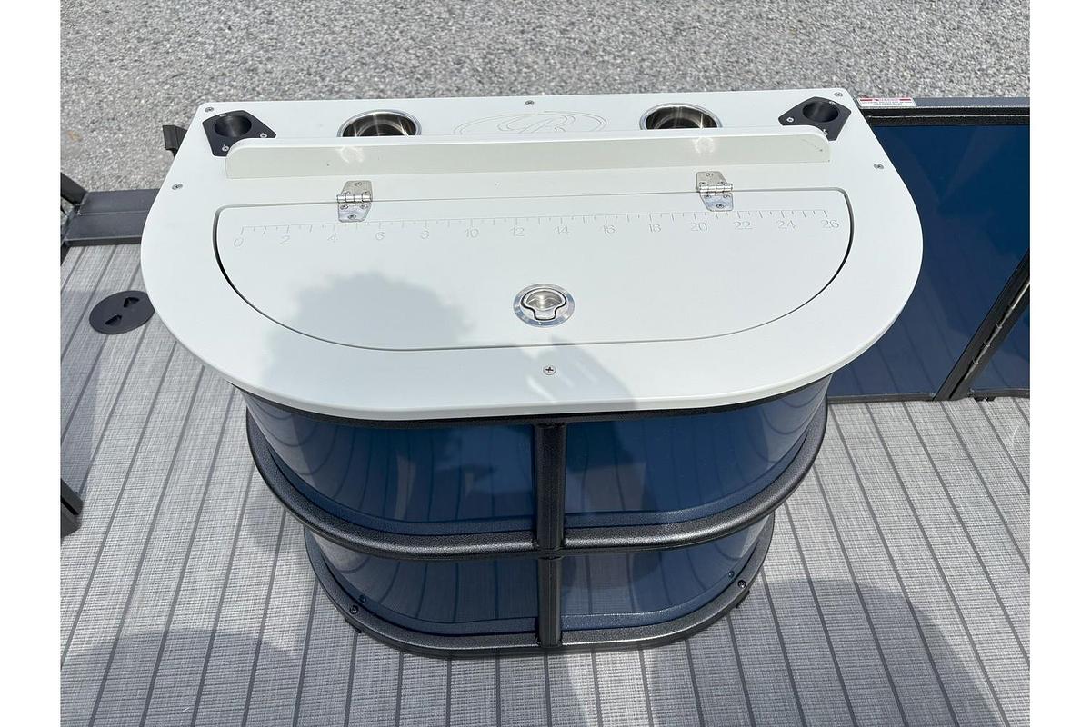 2025 Bentley Pontoons Fish 200 4 PT