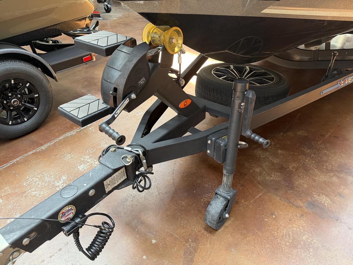 Used 2021 Vexus VX20