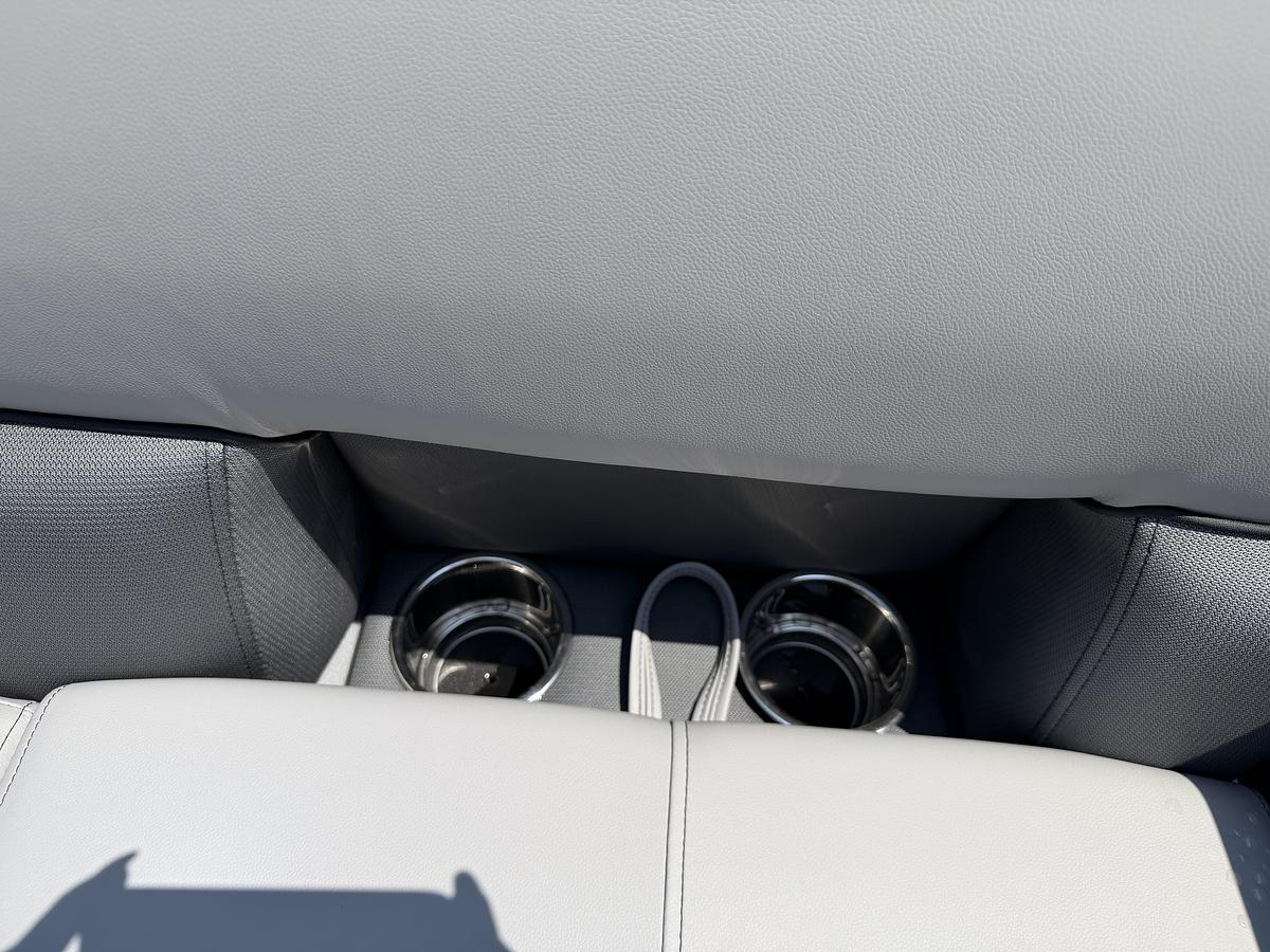 2027 Bentley Pontoons Legacy 200 Navigator