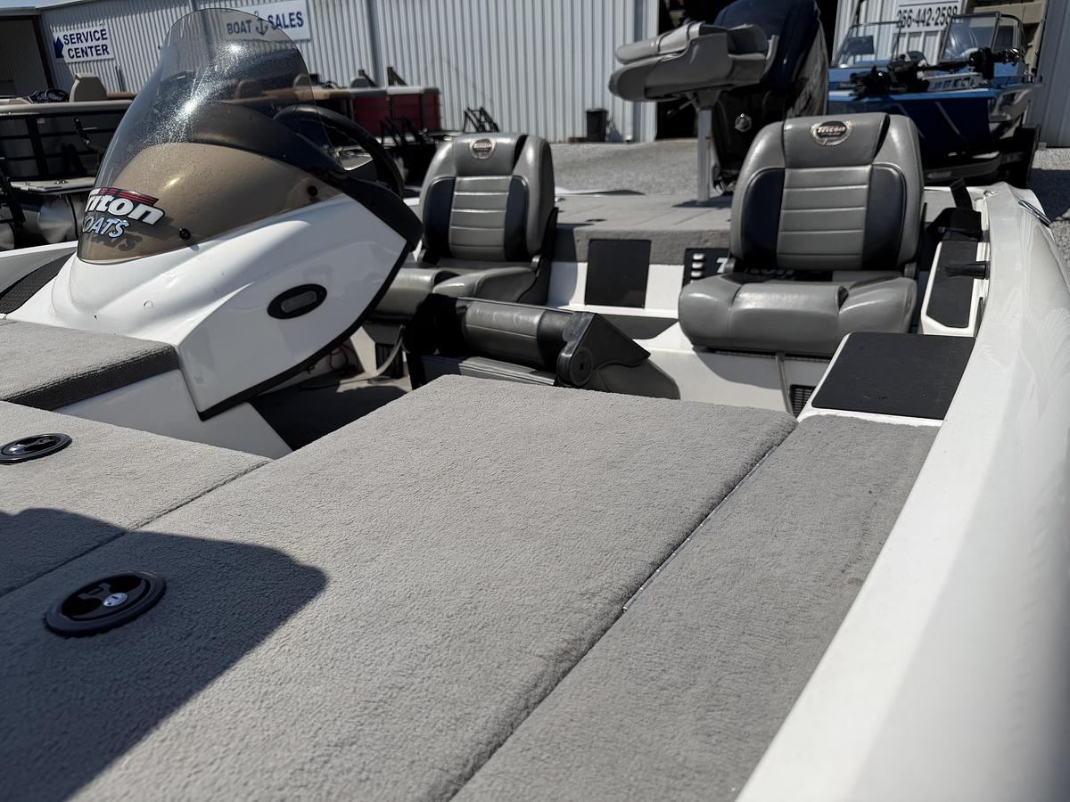 Used 2008 Triton Boats 17 Explorer