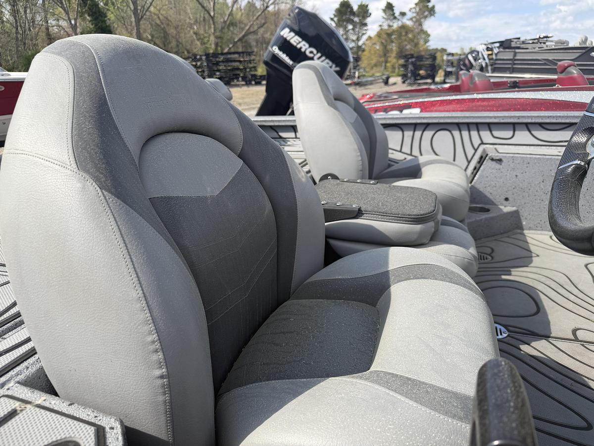 Used 2023 XPRESS X21 PRO