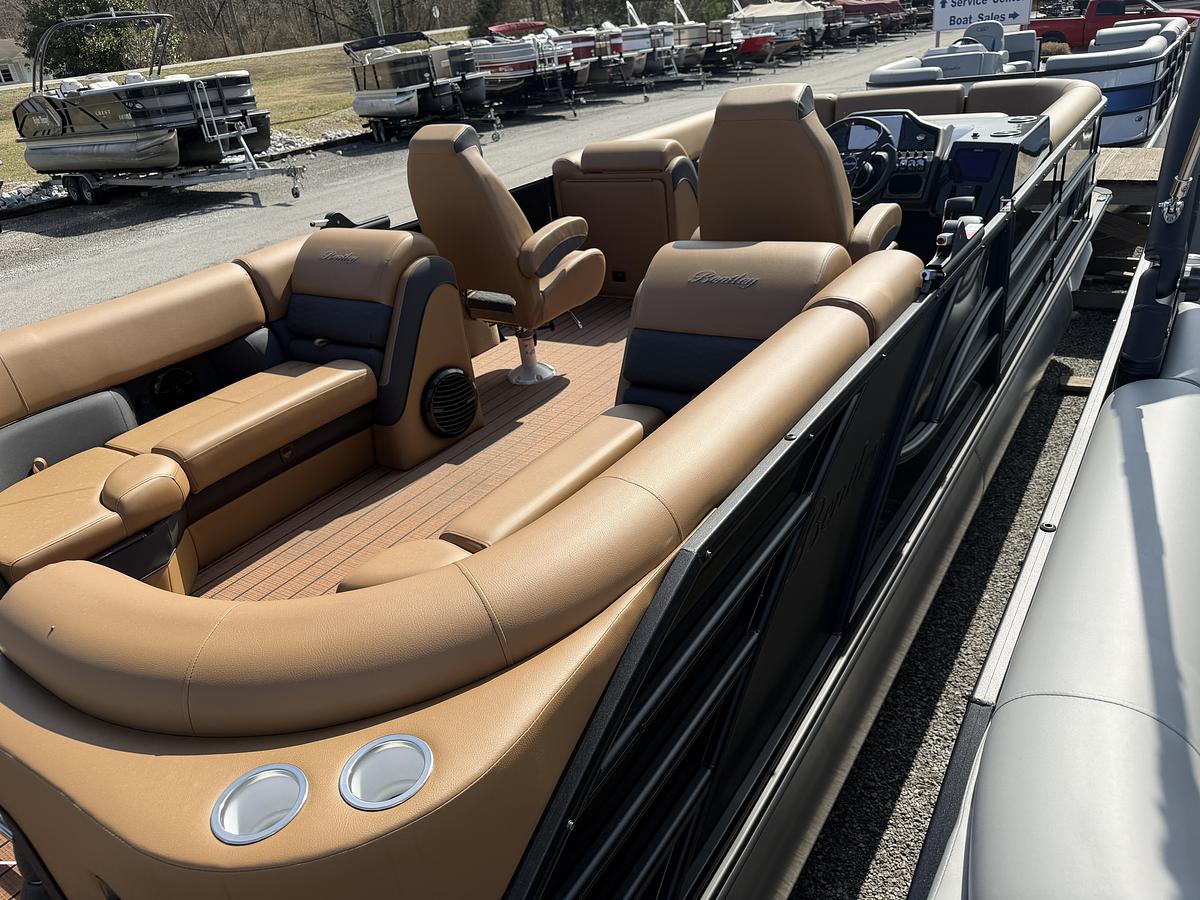 2026 Bentley Pontoons Elite 253 Admiral