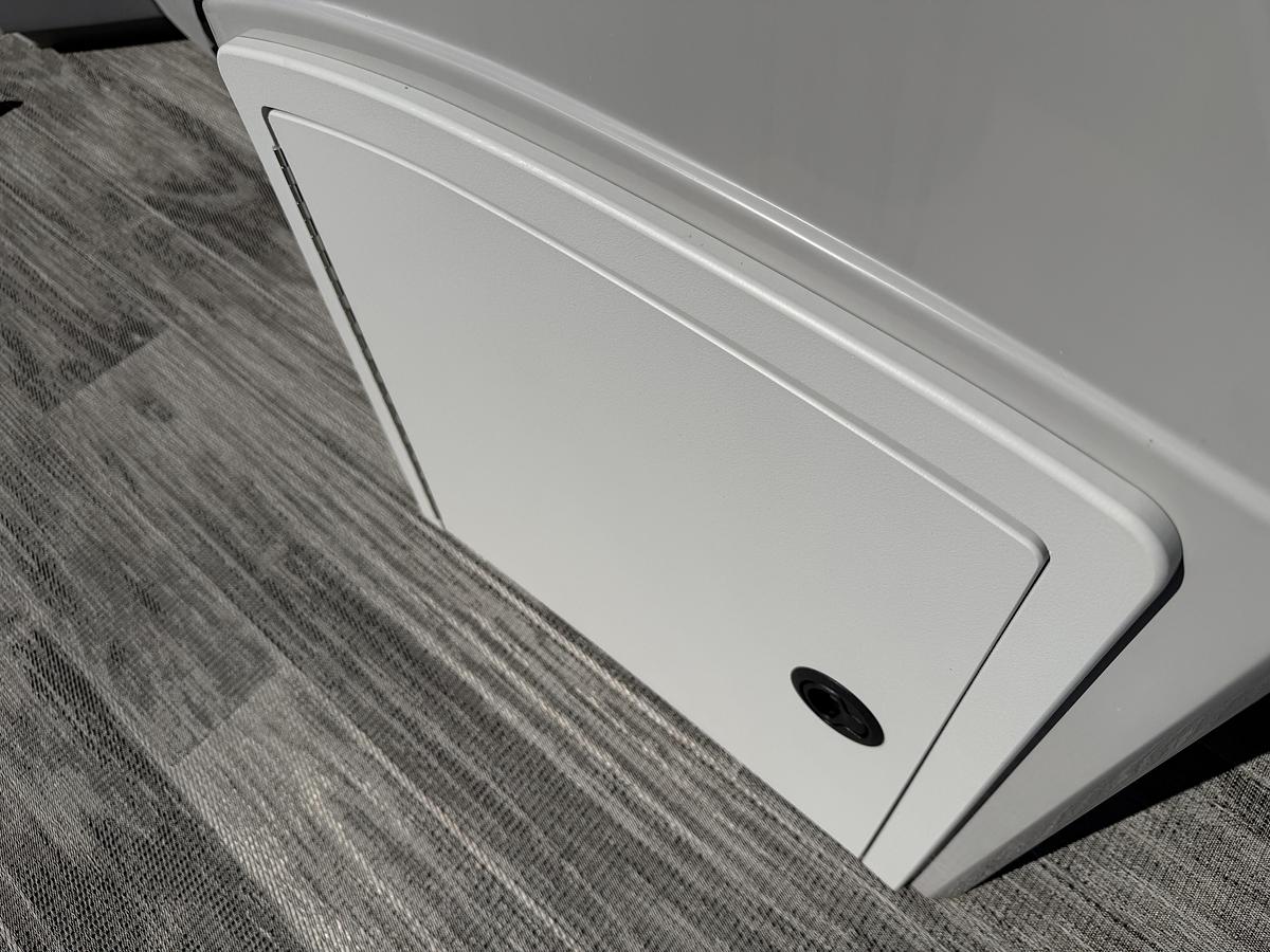 2026 Bentley Pontoons Bentley Bolt 200