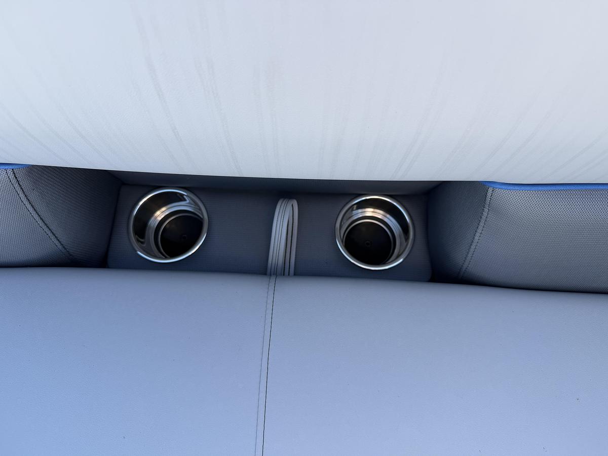 2026 Bentley Pontoons Bentley Bolt 200