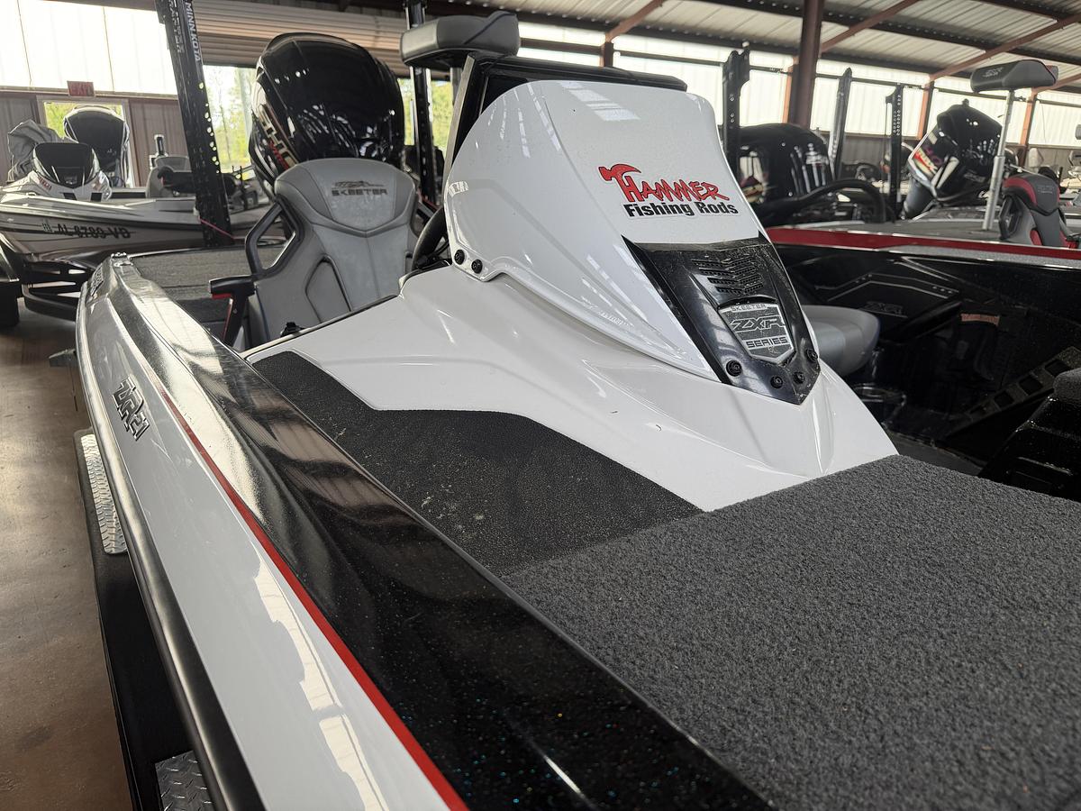 Used 2022 Skeeter ZXR21