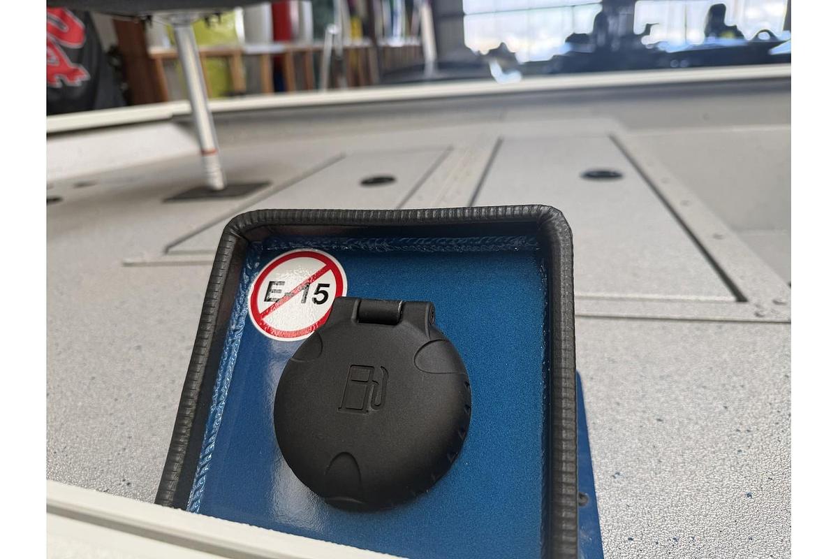 2026 SeaArk Phantom 20X CC