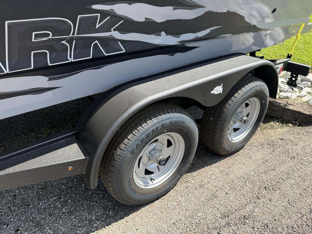 2027 SeaArk ProCat 200